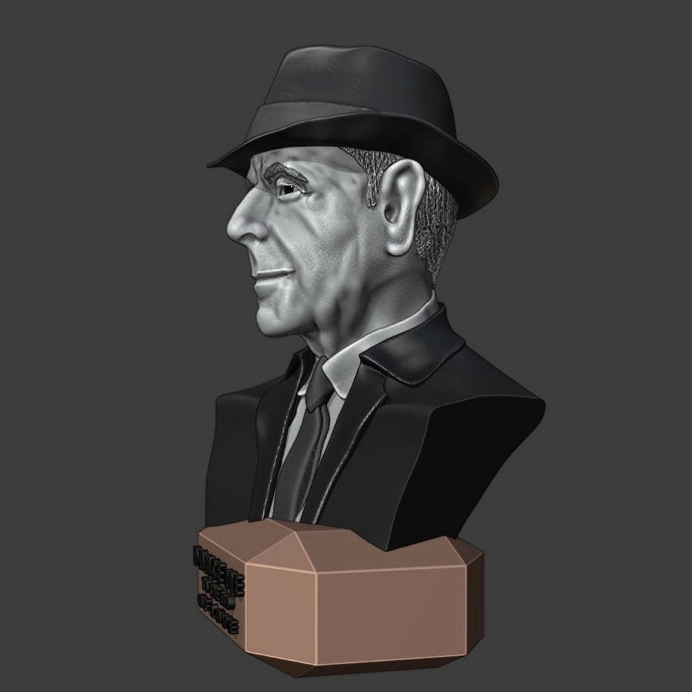 פסל תלת מימד צבעוני עם כיתוב בהתאמה אישית