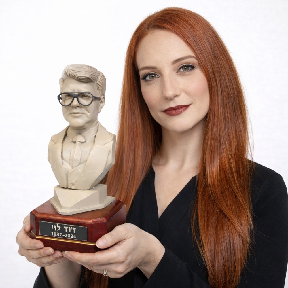 צור פסל תלת מימד בעיצוב אישי – יצירה אמנותית בסטנדרט מוזיאוני