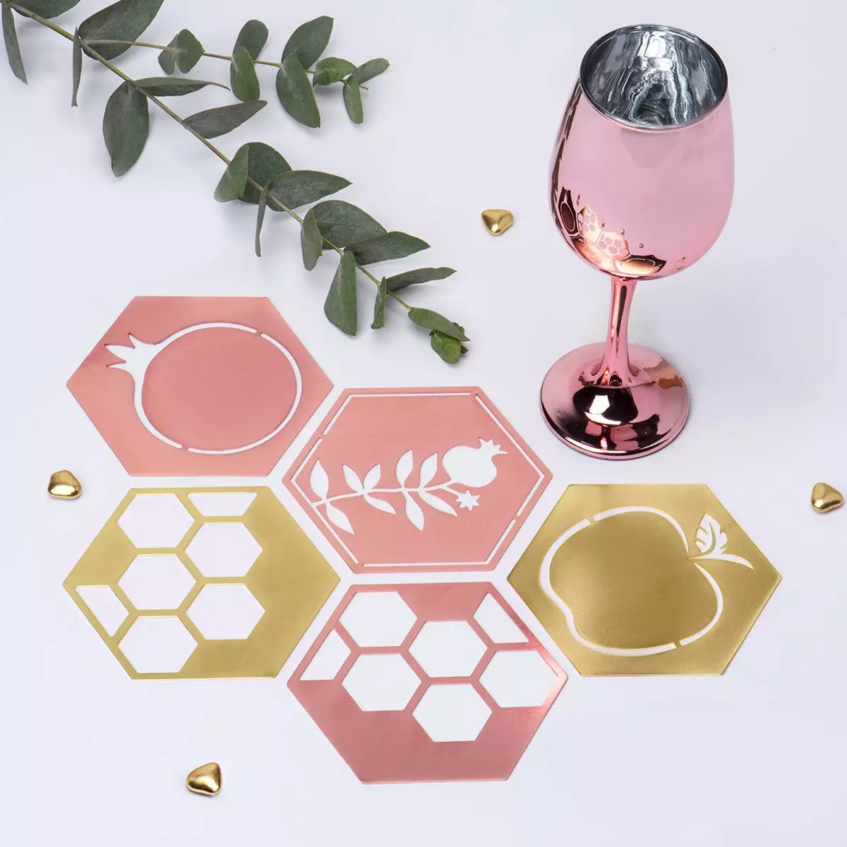 סט "כוורת" ראש השנה תחתיות כוס בעיצוב תפוח, רימון וכו'